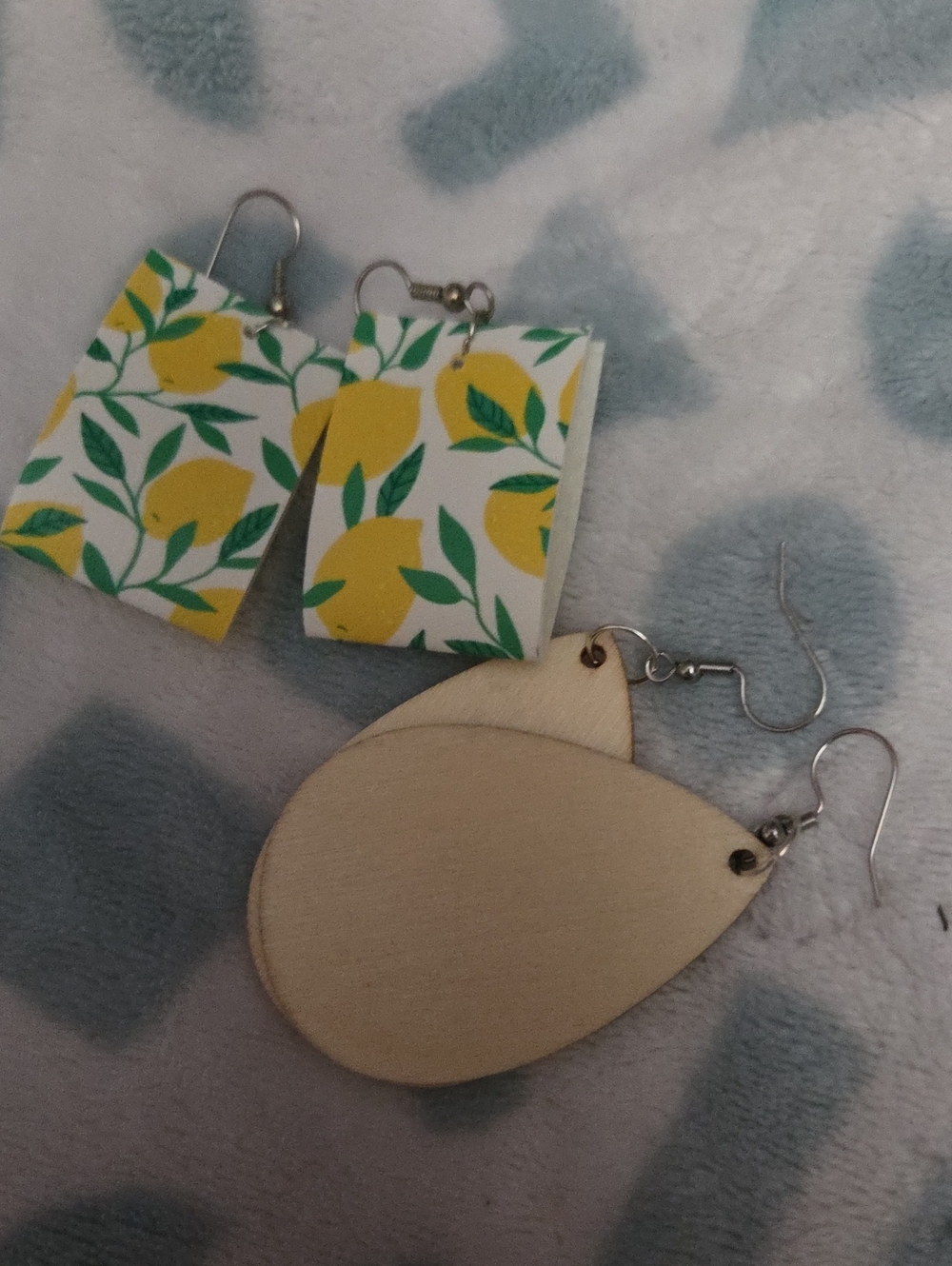 Earrings Yellow Lemon Print and Natural Wood Teardrop Earrings - NWOT